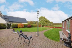 Blacksmith Lane Calow